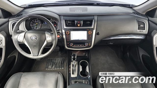 Nissan 알티마 L33, 2017 7