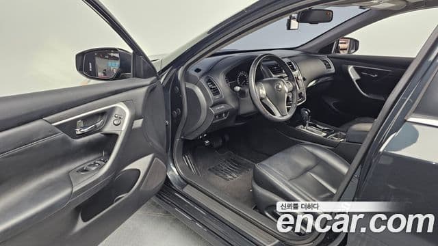 Nissan 알티마 L33, 2017 10