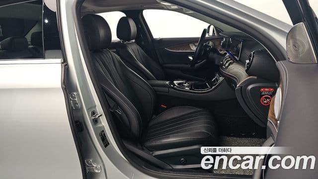 Mercedes-Benz E-класс W213 Exclusive, 2019 10