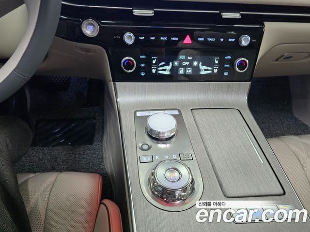 Genesis G80 (RG3) бензин 2.5 турбо AWD, 2026 16