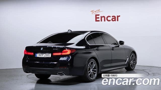 BMW 5시리즈 (G30) 520i M Sport, 2023 2