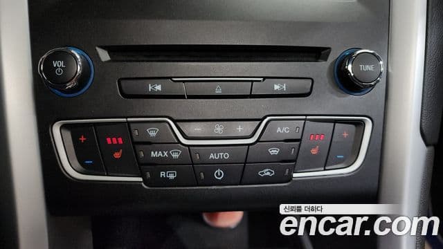 Ford 몬데오 4세대 Trend, 2015 17