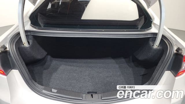 Ford 몬데오 4세대 Trend, 2015 20