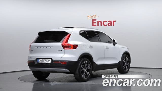 Volvo XC40 B4 Inscription, 2021 2