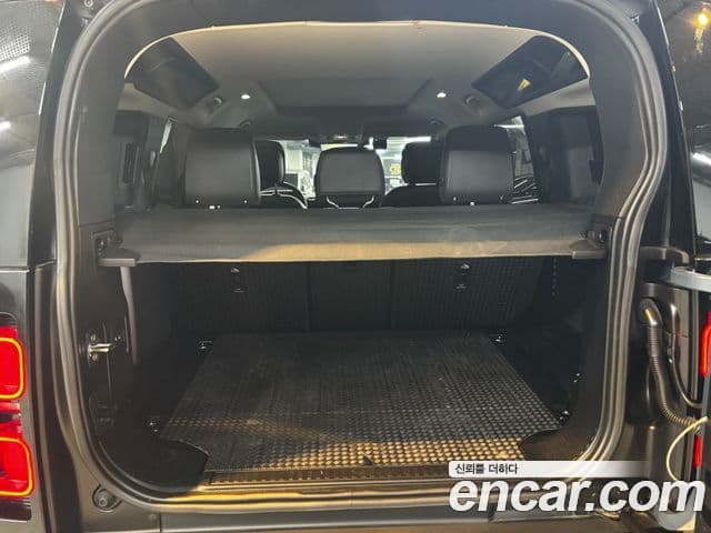 Land Rover Defender (L663) 110 D300 HSE, 2022 13