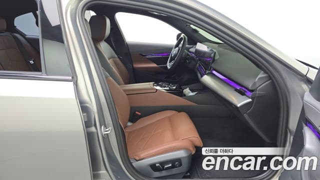 BMW 5시리즈 (G60) 530e M Sport, 2025 11