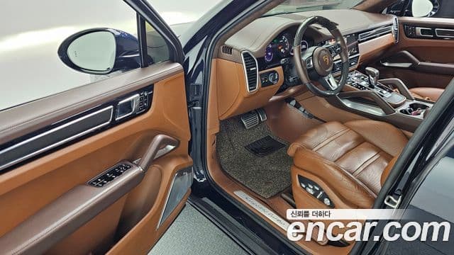 Porsche Cayenne (PO536) 4.0 турбо купе, 2021 11