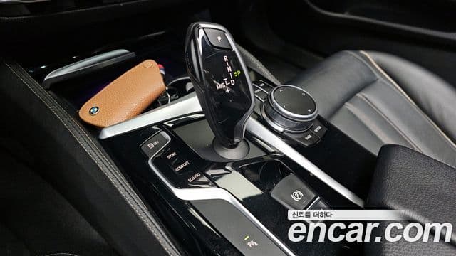 BMW 5시리즈 (G30) Luxury, 2018 9