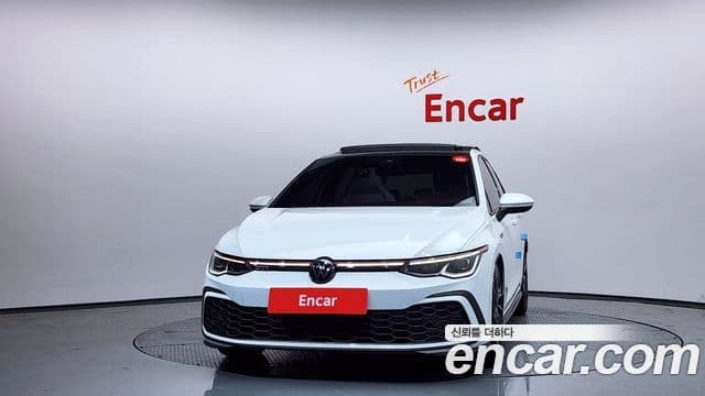 Volkswagen Гольф 8세대 2.0 GTI, 2024 3