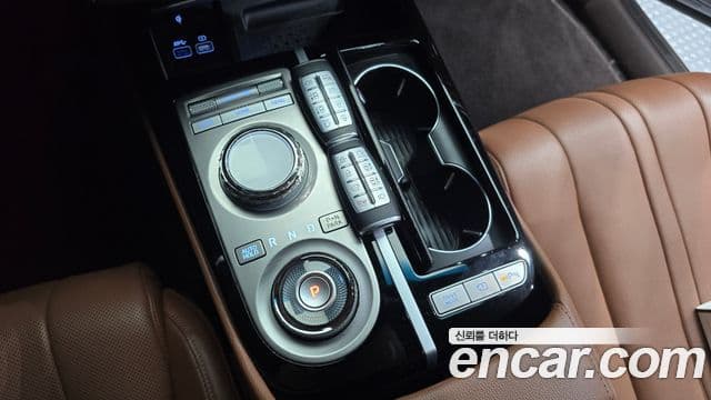 Genesis G80 (RG3) бензин 2.5 турбо AWD, 2023 9