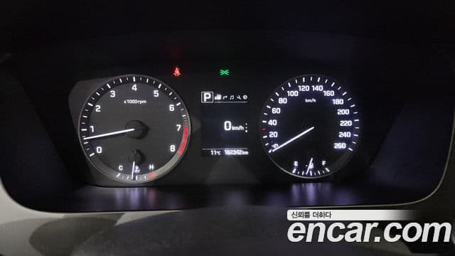 Hyundai LF Sonata Premium, 2017 8