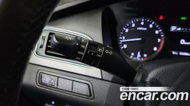 Hyundai LF Sonata Premium, 2017 16