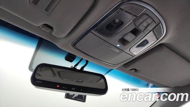 Hyundai LF Sonata Premium, 2017 19