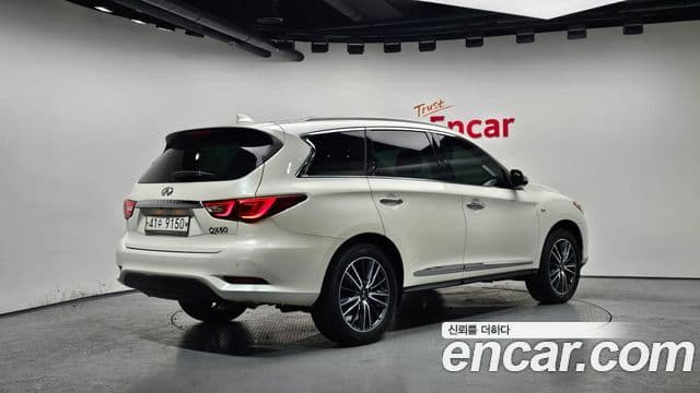 Infiniti QX60, 2017 2