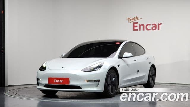 Tesla модель 3 Long Range, 2022 1