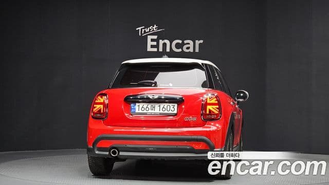 Mini Cooper 3세대, 2023 4