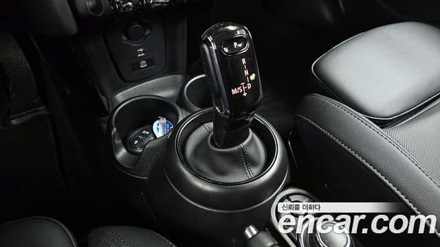 Mini Cooper 3세대, 2023 9