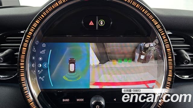 Mini Cooper 3세대, 2023 15