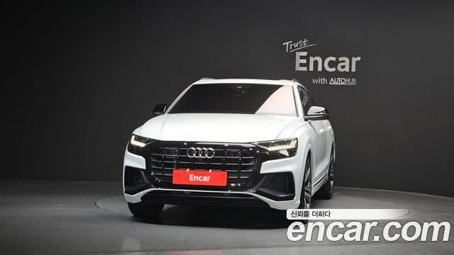 Audi Q8 (4M) Premium, 2023 3