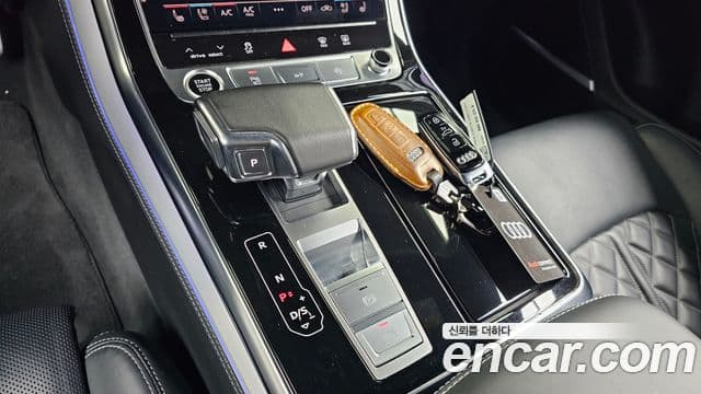 Audi Q8 (4M) Premium, 2023 9