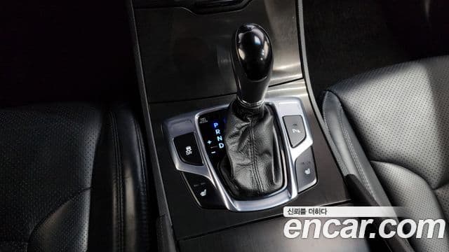 Hyundai Grandeur HG Modern, 2015 9