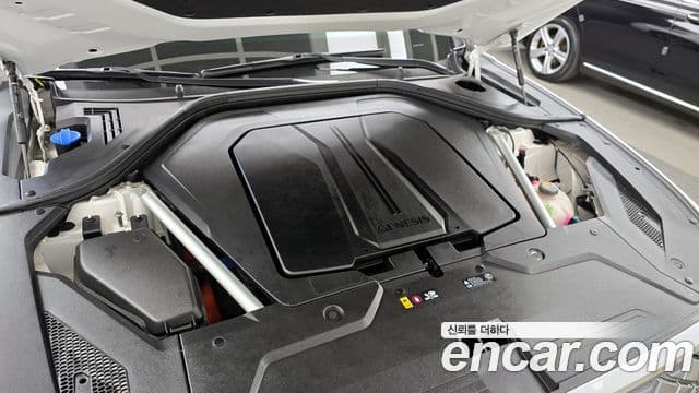 Genesis electrified GV70 e-AWD, 2022 6