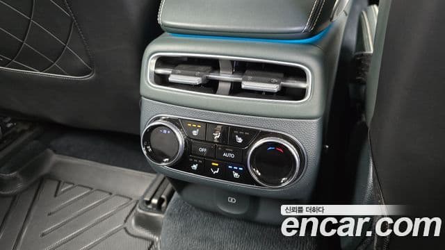 Genesis electrified GV70 e-AWD, 2022 19