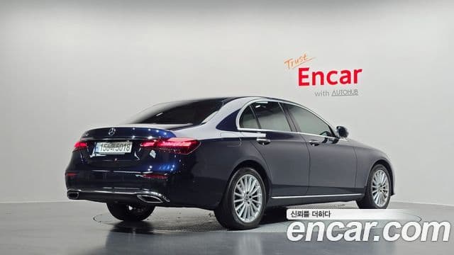 Mercedes-Benz E-класс W213 Exclusive, 2022 2