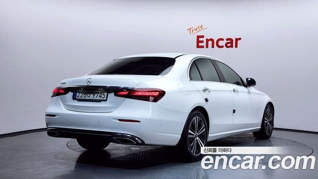 Mercedes-Benz E-класс W213 Avantgarde, 2021 2