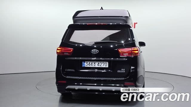 Kia The / новый New Carnival Noblesse Special, 2019 4