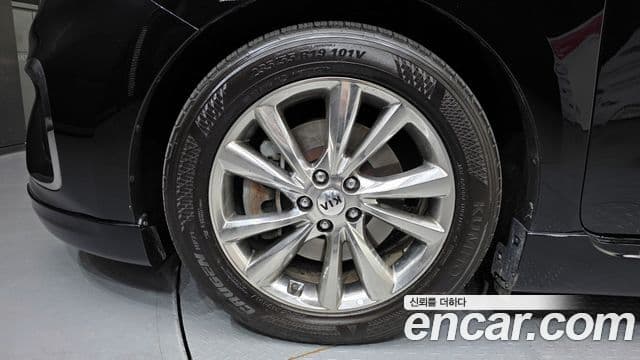 Kia The / новый New Carnival Noblesse Special, 2019 все фото