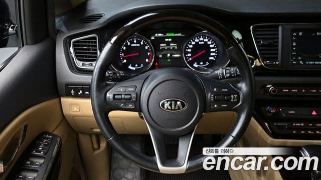 Kia The / новый New Carnival Noblesse Special, 2019 14