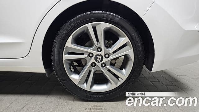 Hyundai Avante AD 1.6 GDI Value Plus, 2018 все фото