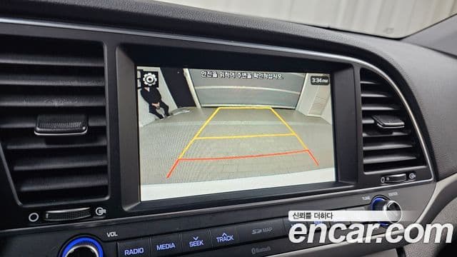 Hyundai Avante AD 1.6 GDI Value Plus, 2018 17