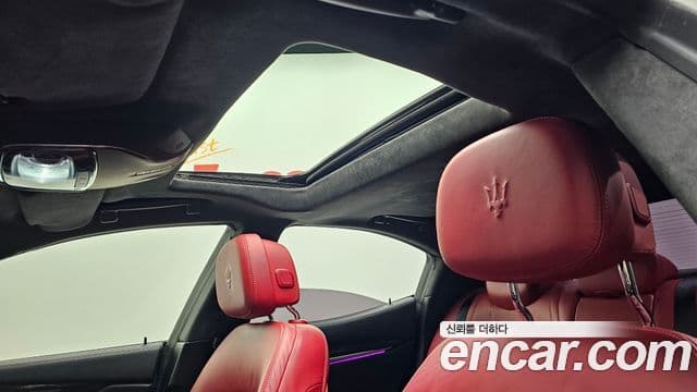 Maserati 기블리 3세대, 2014 19