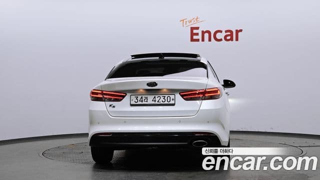 Kia K5 2세대 Style Edition, 2018 4