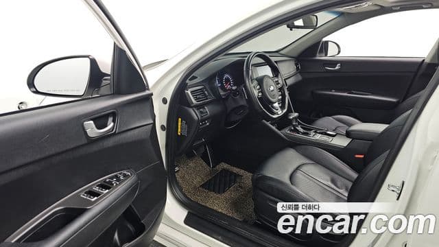 Kia K5 2세대 Style Edition, 2018 11