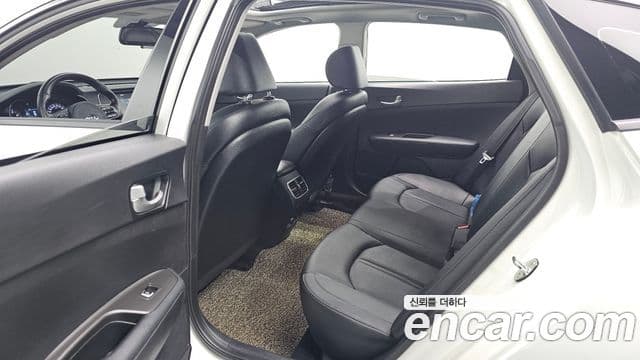 Kia K5 2세대 Style Edition, 2018 12