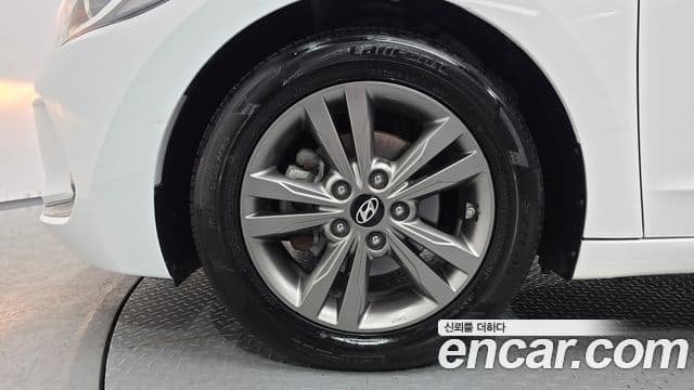 Hyundai Avante AD Modern, 2016 все фото