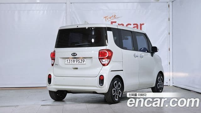 Kia The / новый New Ray Signature, 2021 2