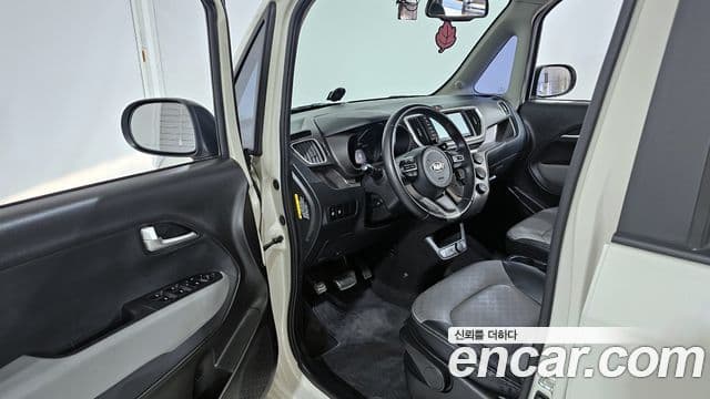 Kia The / новый New Ray Signature, 2021 11