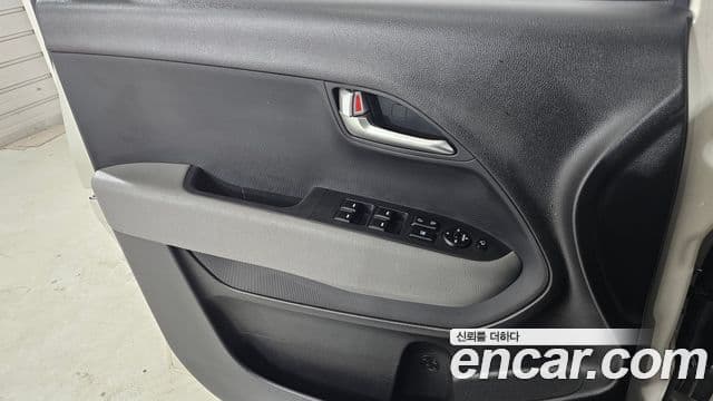 Kia The / новый New Ray Signature, 2021 14