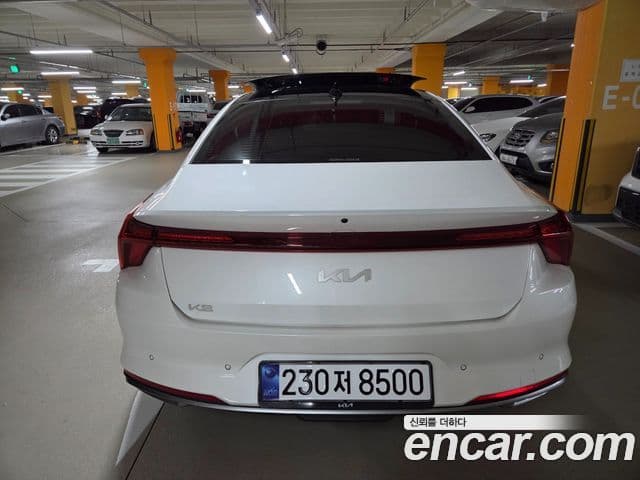 Kia K8 Prestige, 2022 3