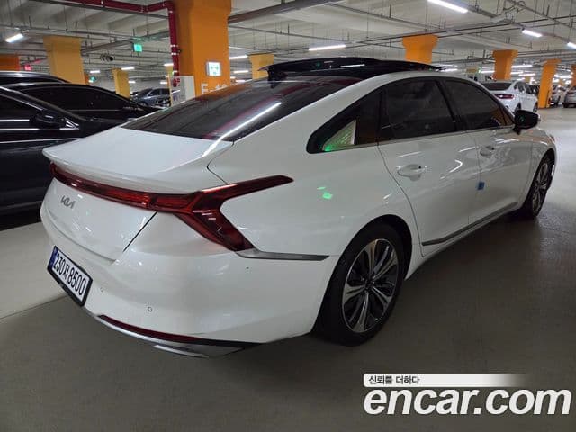 Kia K8 Prestige, 2022 4