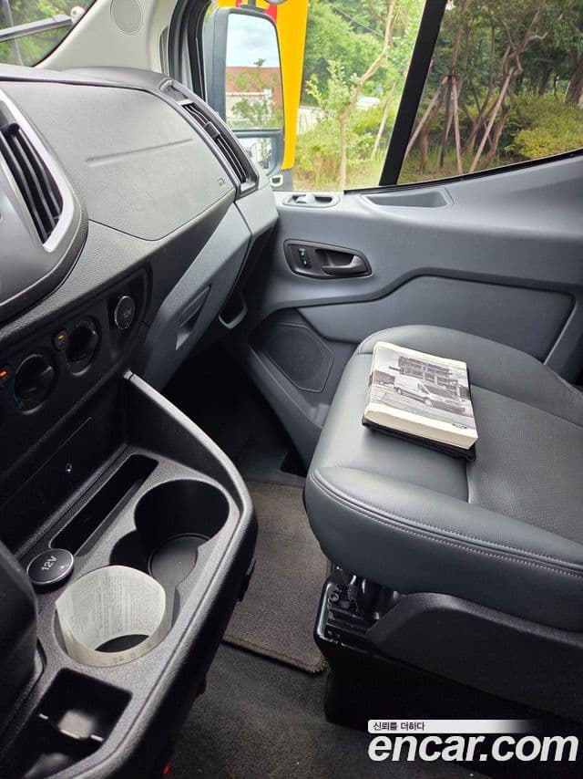 Ford 트랜짓, 2016 11