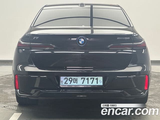 BMW i7 (G70) eDrive 50 M Sport, 2024 3