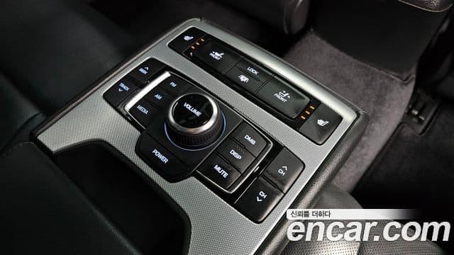 Genesis G80 Premium Luxury, 2019 18