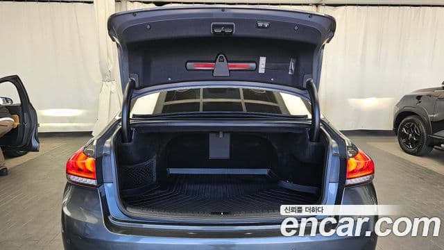 Genesis G80 Premium Luxury, 2019 20