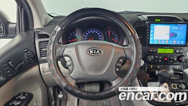 Kia Carnival R President, 2012 16