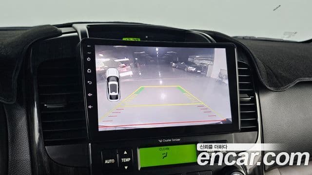 Kia Carnival R President, 2012 18